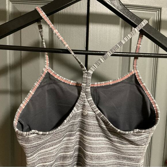 Lululemon Power Y tank Size 4 exercise top workout gray - Picture 8 of 11